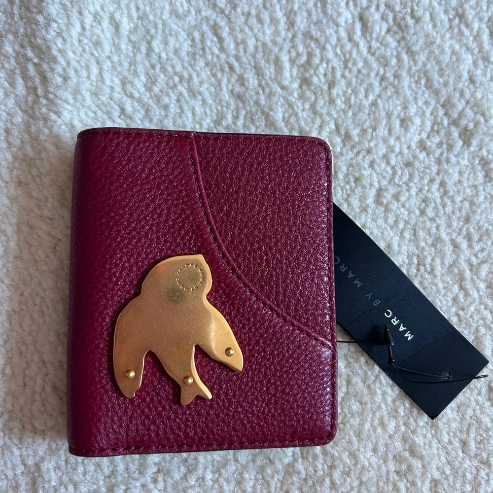 Marc By Marc Jacobs Burgundy Leather Wallet with Yellow Bird Patch - Picture 2 of 5